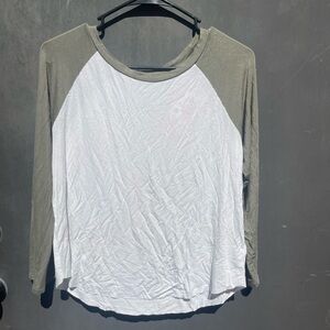 American Eagle soft baseball shirt!